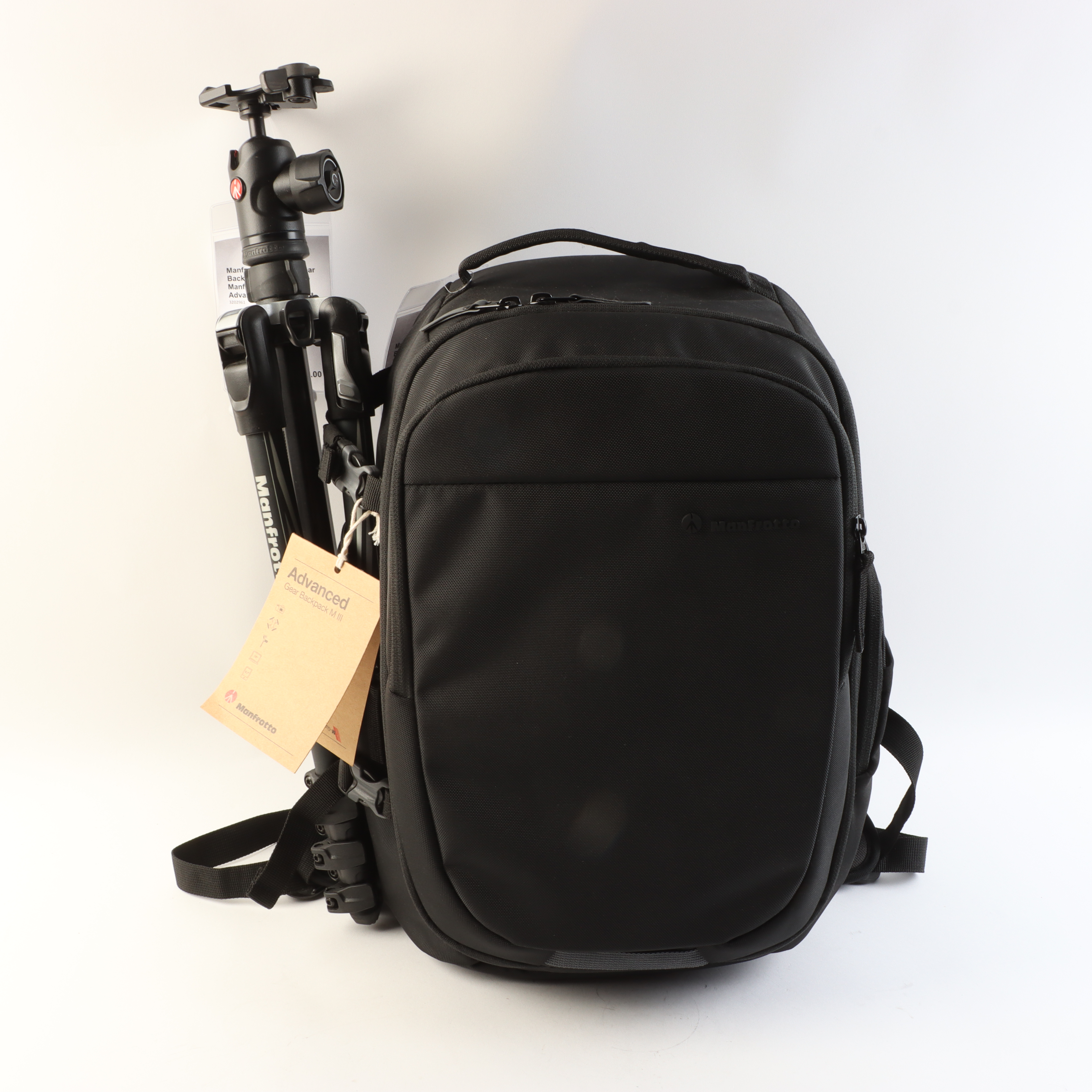 USED Manfrotto Advanced Gear Backpack M III + Manfrotto Befree Advanced Aluminium Kit