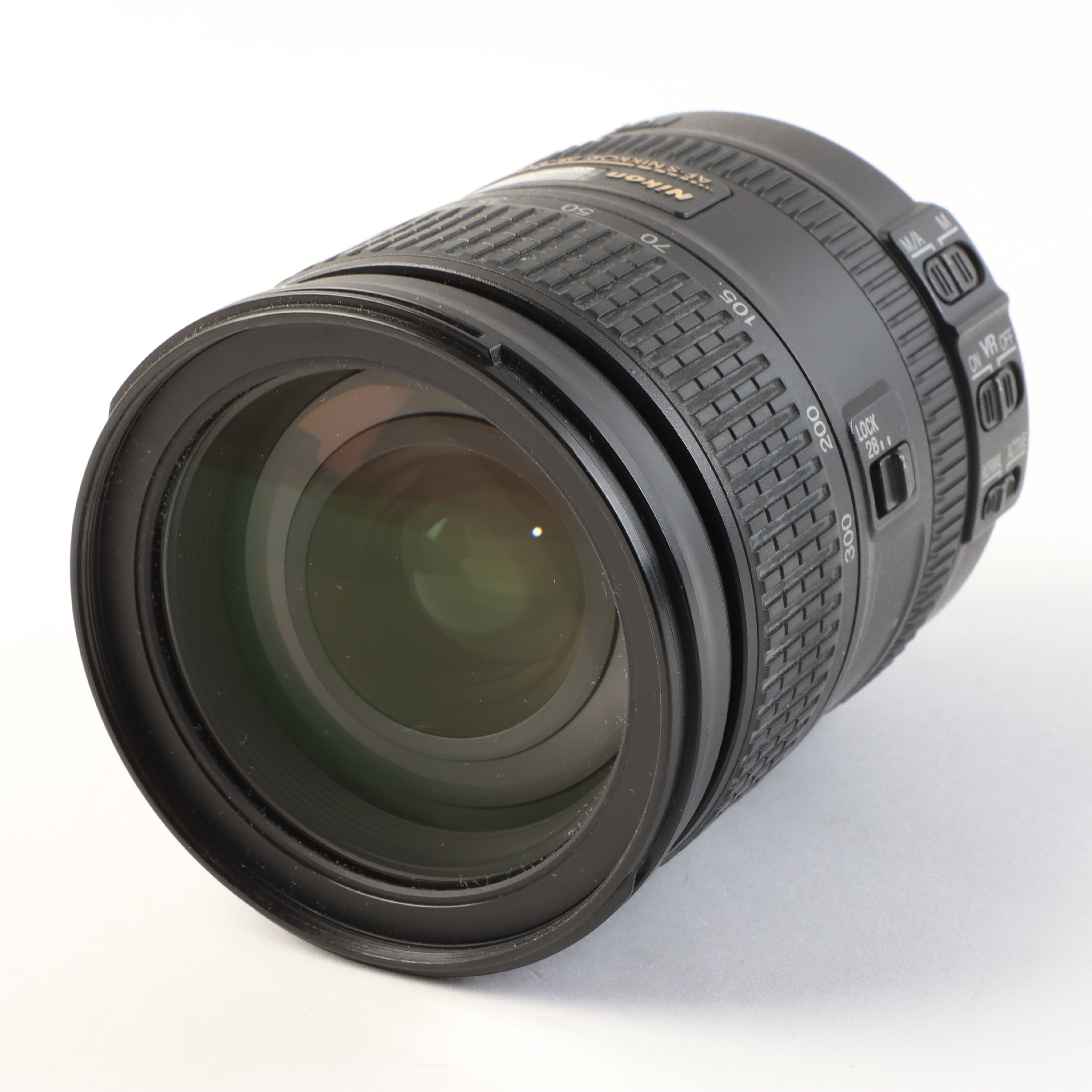 Nikon 28-300mm f/3.5-5.6G ED VR 中古美品 Amazon.com : Nikon 28-300mm f/3.5-5.6G ED-IF AF-S VR II (Vibration