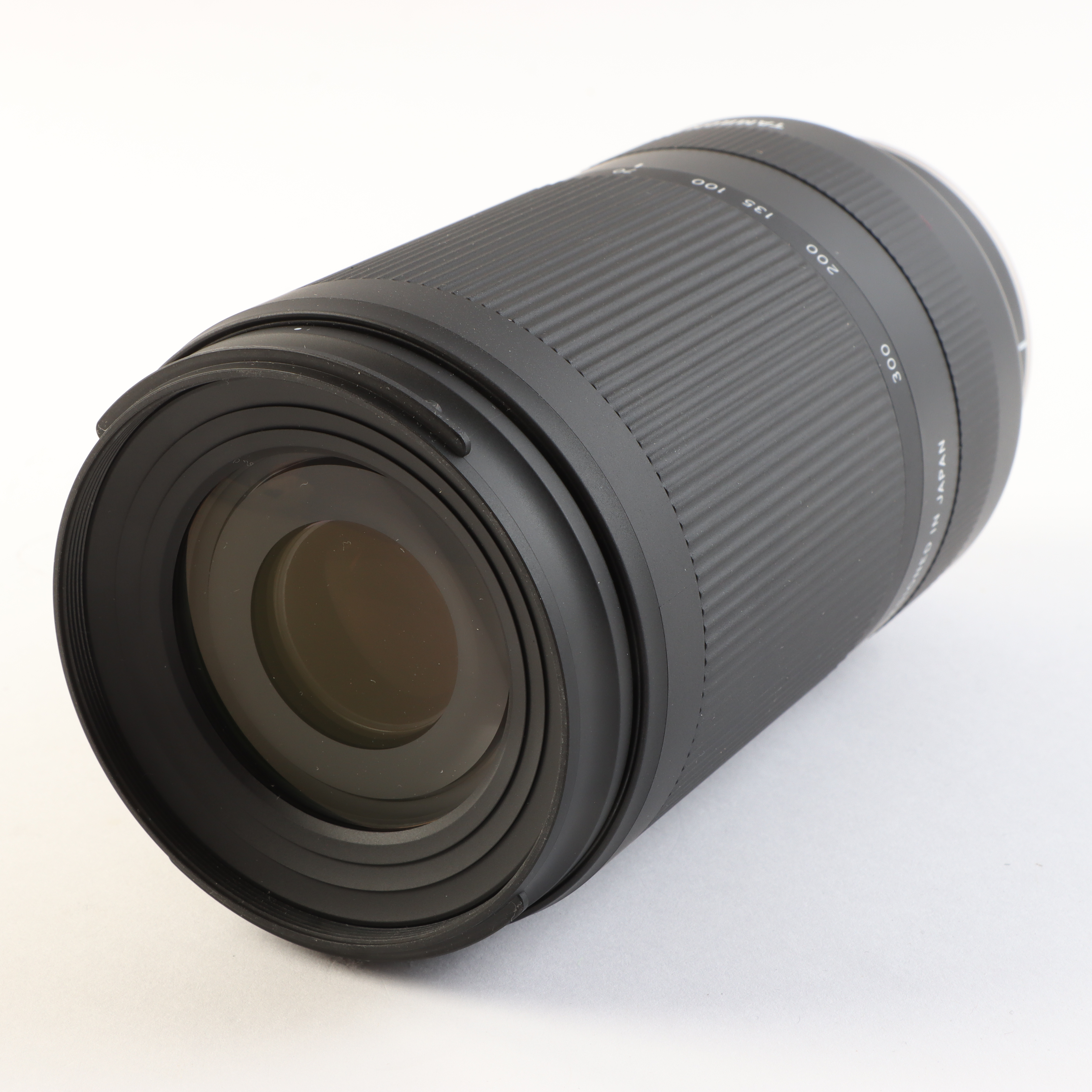 USED Tamron 70-300mm f4.5-6.3 Di III RXD Lens for Sony E