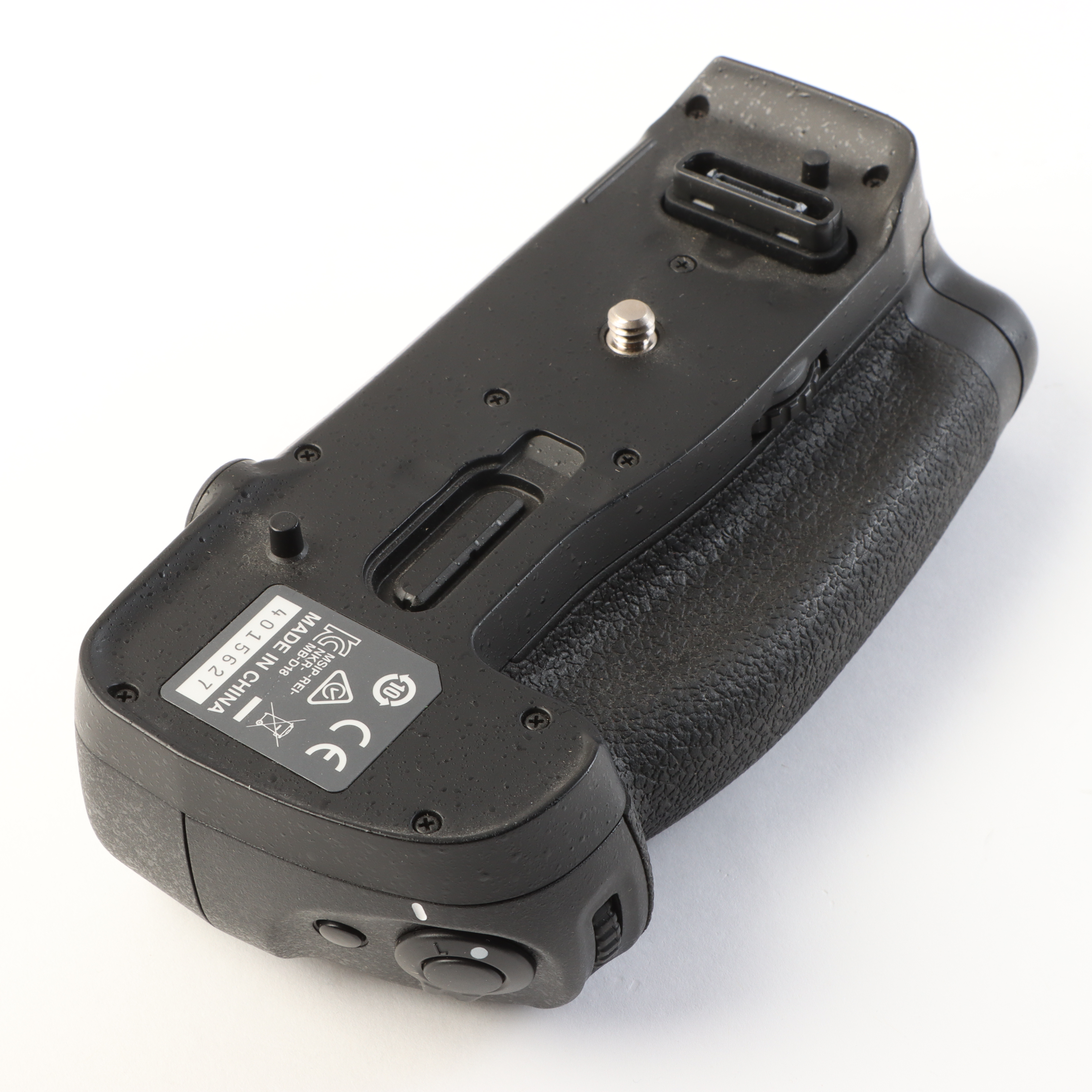 USED Nikon MB-D18 Battery Grip for Nikon D850