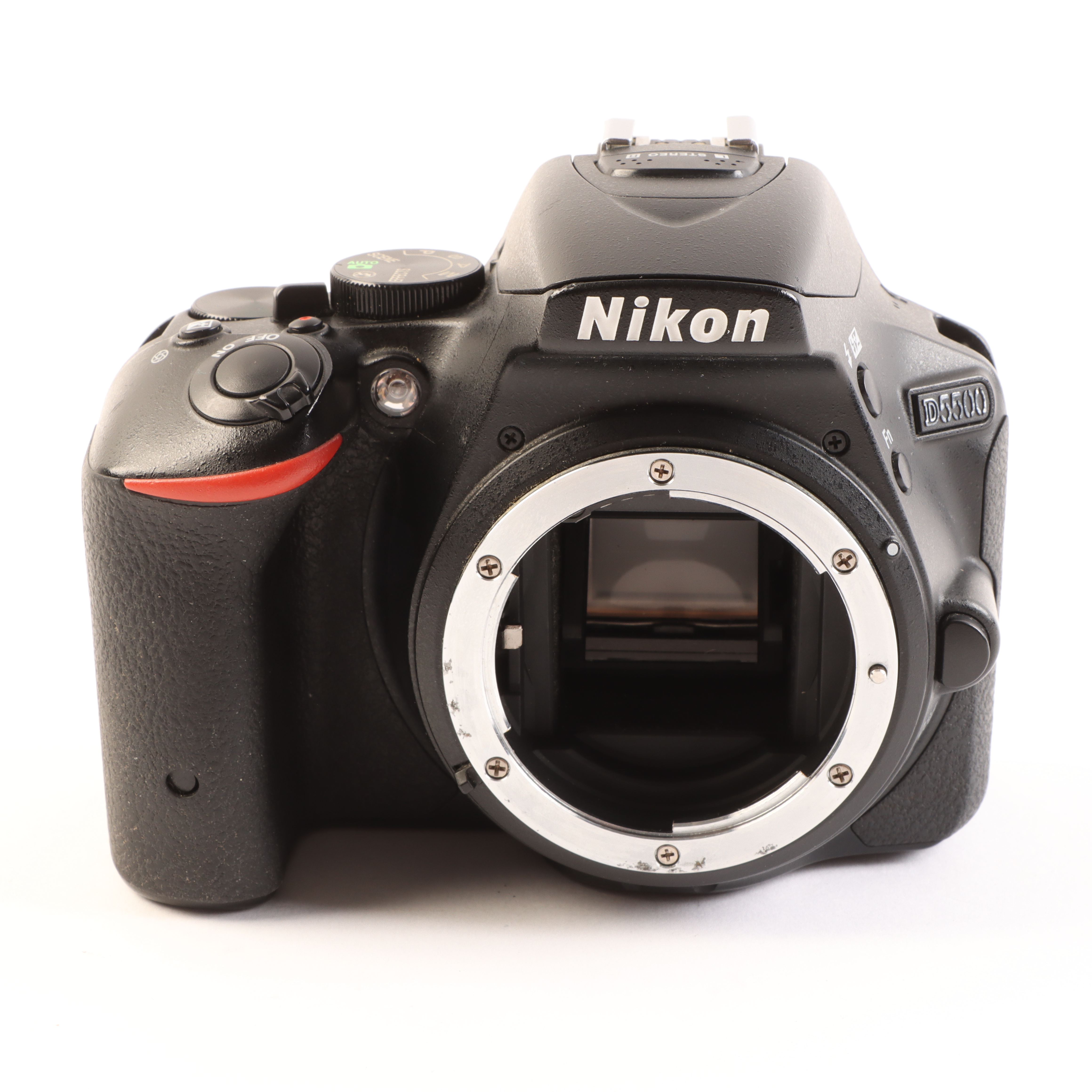 USED Nikon D5500 Digital SLR Camera Body - Black
