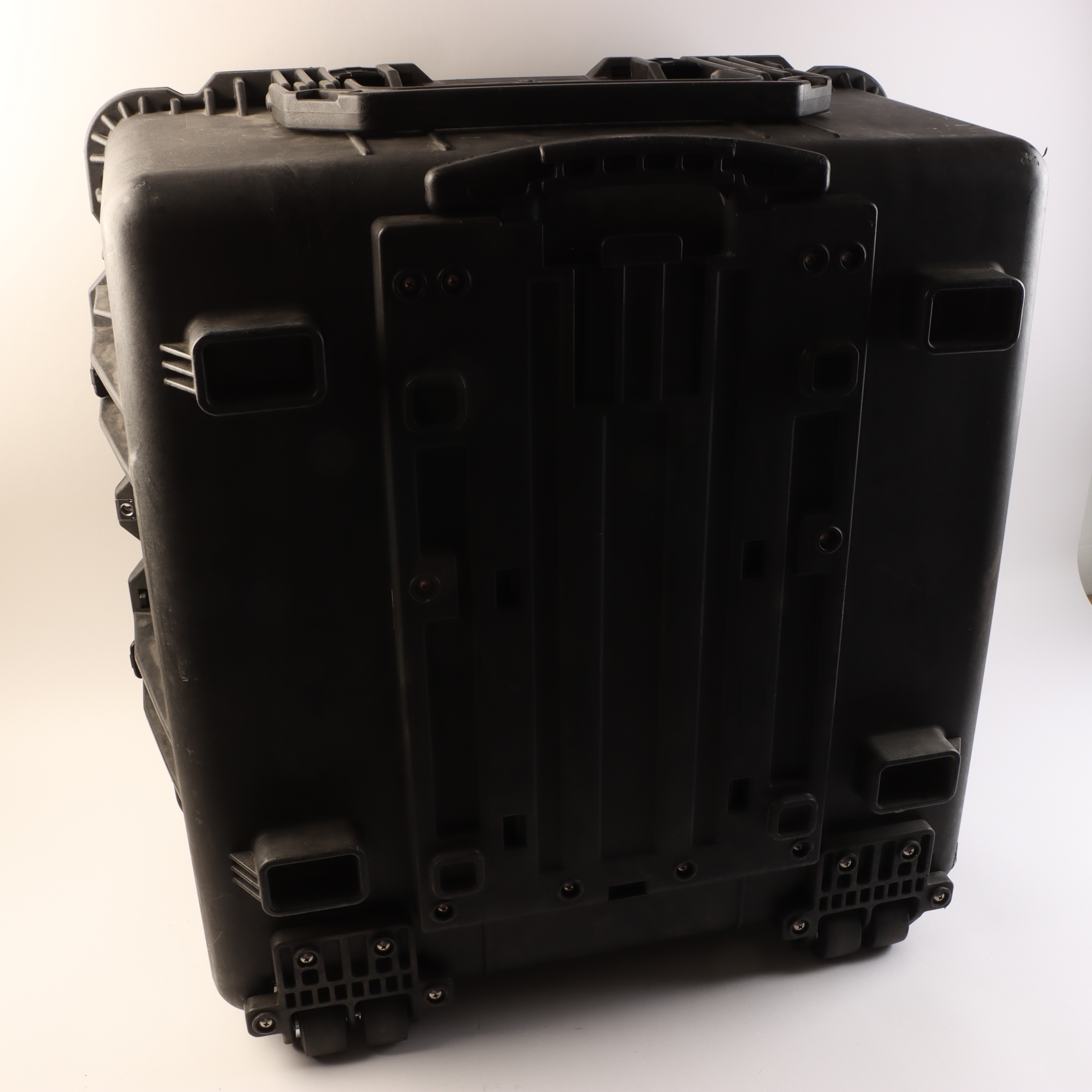 USED Peli™ 1640 Case with Foam - Black