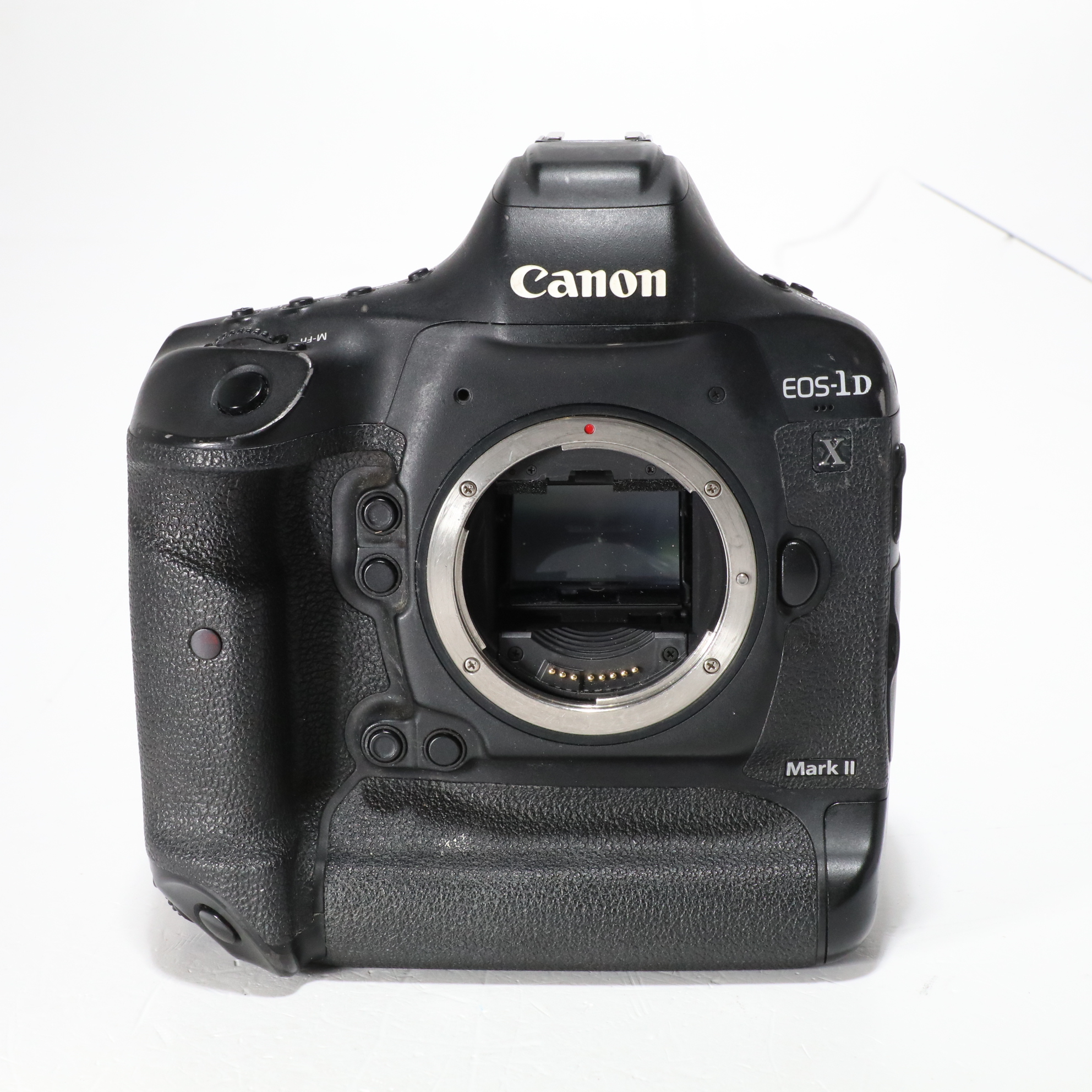 USED Canon EOS 1D X Mark II Digital SLR Camera Body