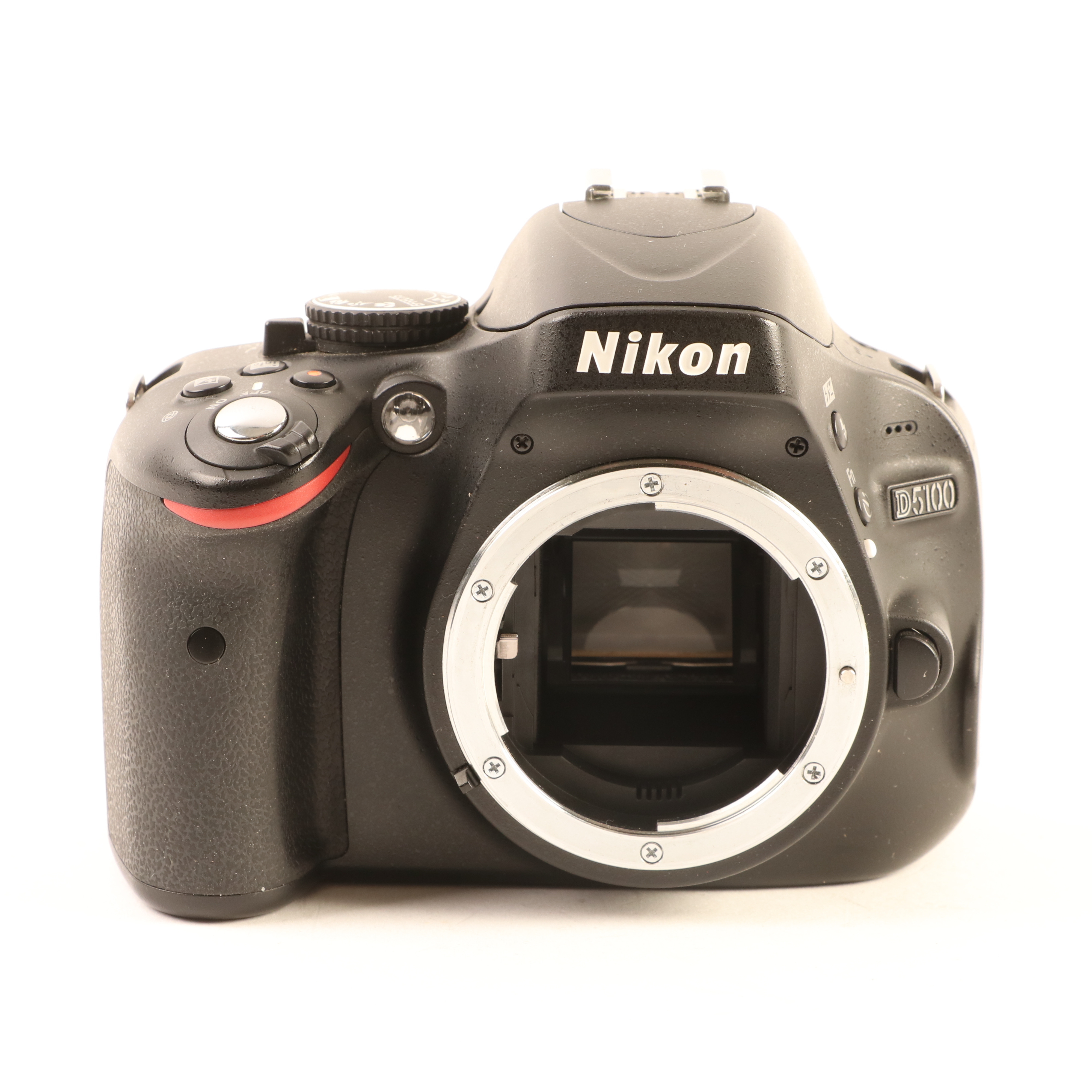 USED Nikon D5100 Digital SLR Camera Body