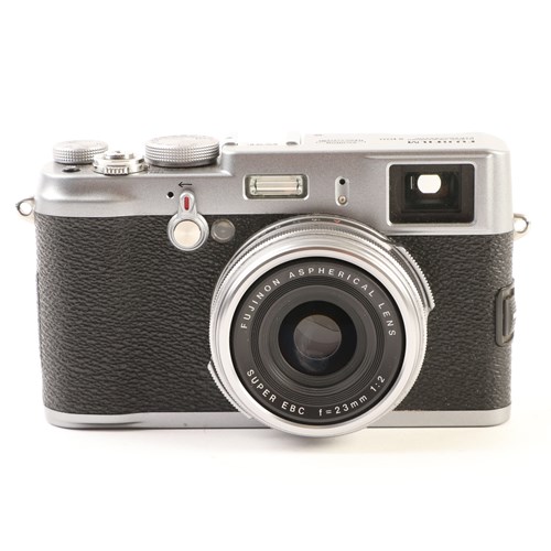 USED Fujifilm FinePix X100 Digital Camera