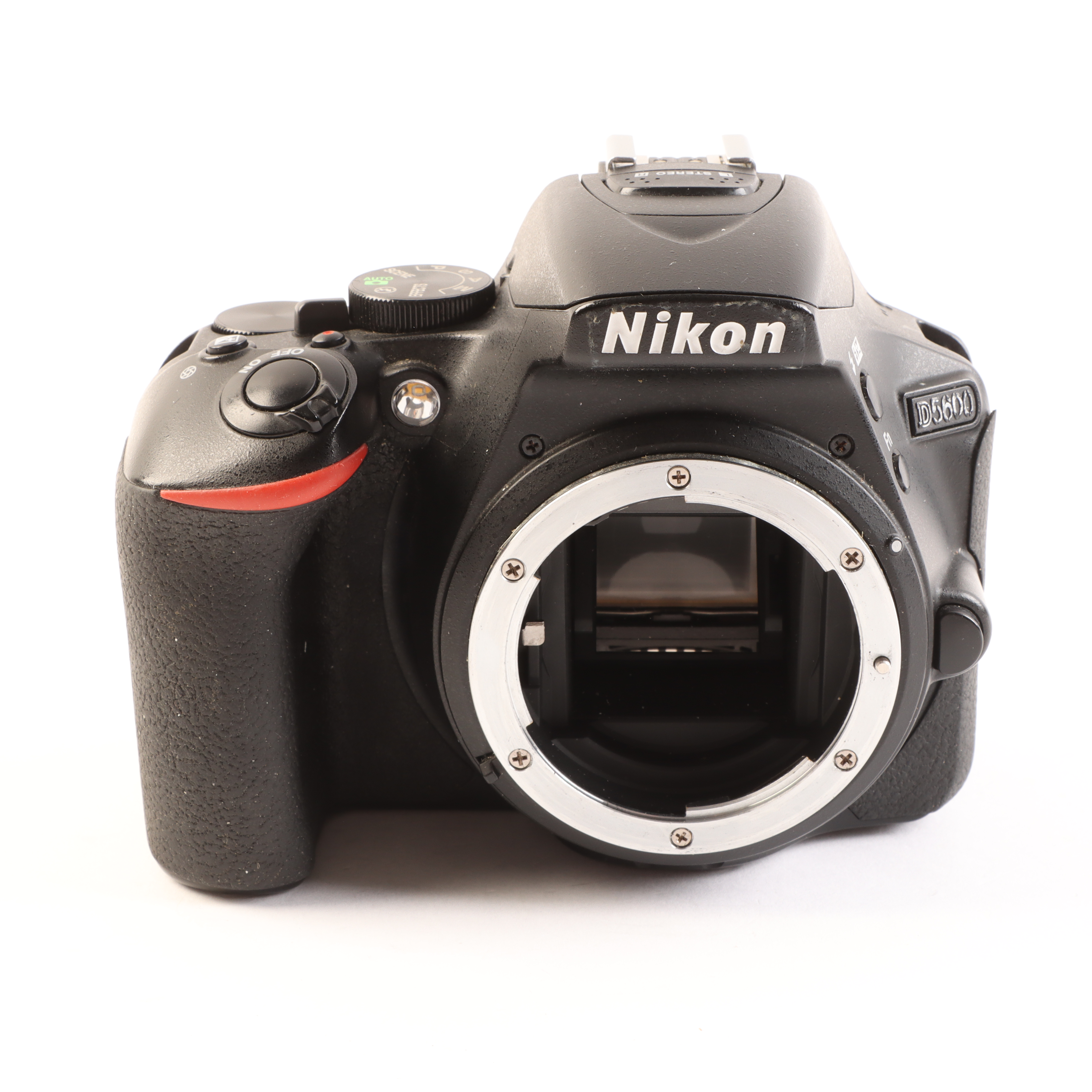 USED Nikon D5600 Digital SLR Camera Body