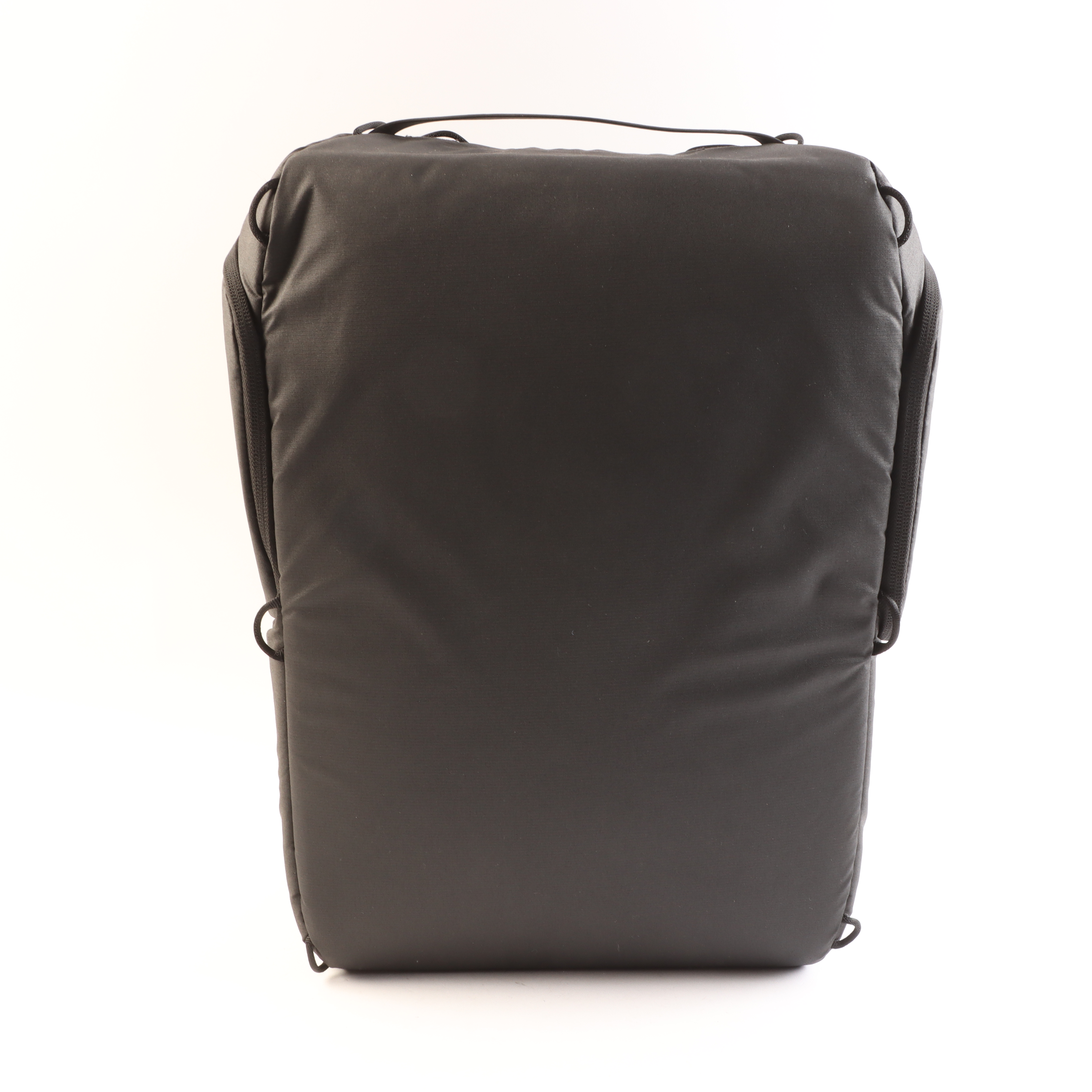 USED Peak Design Camera Cube - Large