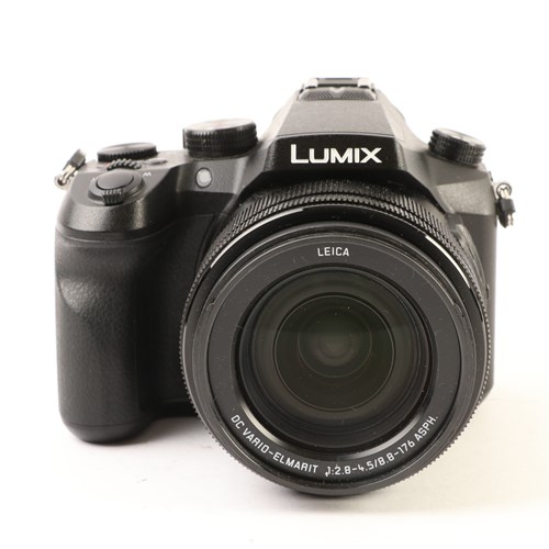 USED Panasonic Lumix DMC-FZ2000 Digital Camera