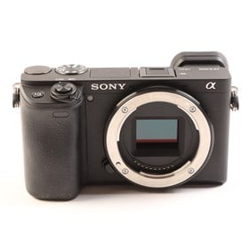 USED Sony A6400 Digital Camera Body