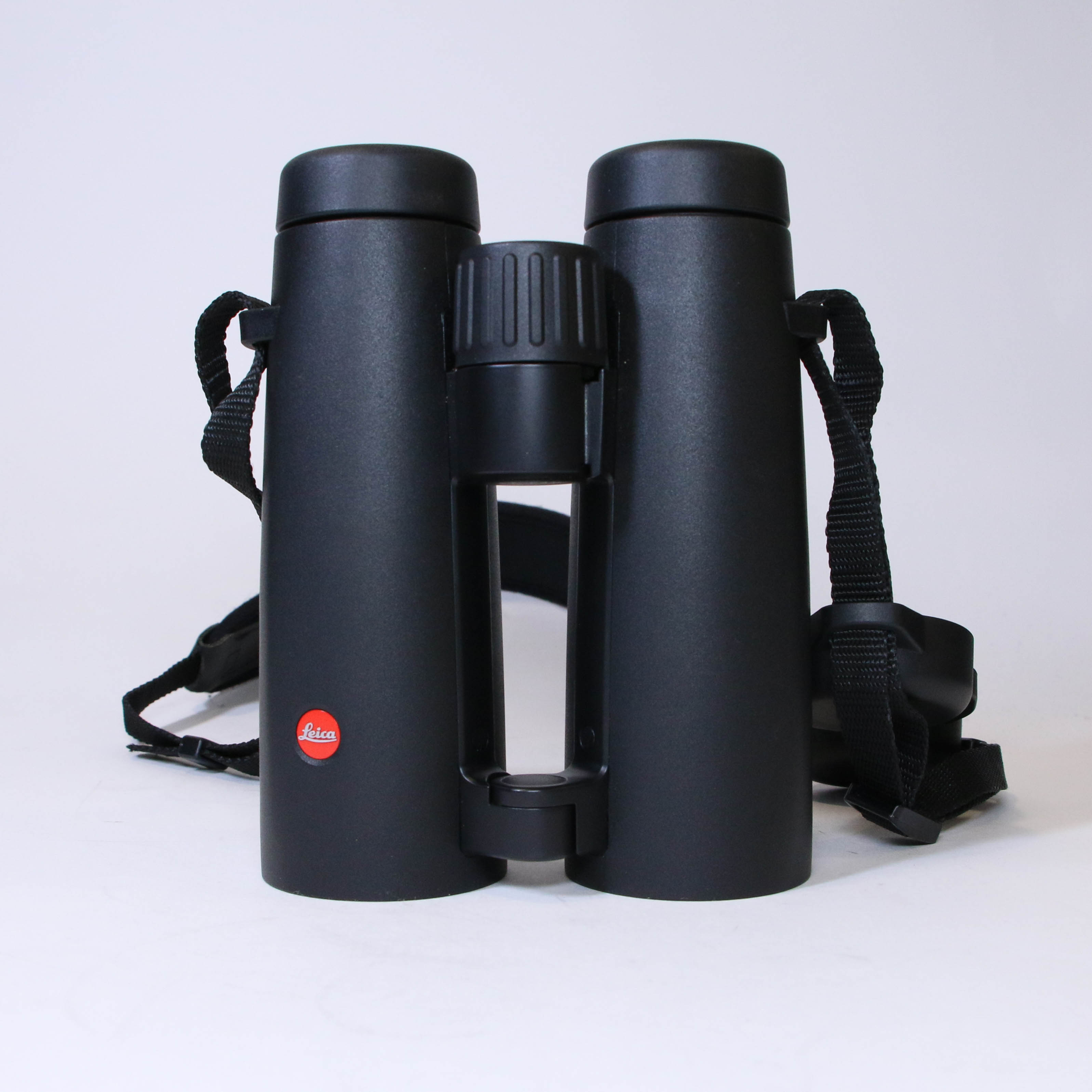 Image of USED Leica Noctivid 8x42 Binoculars - Black