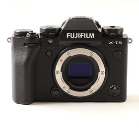 USED Fujifilm X-T5 Digital Camera Body - Black