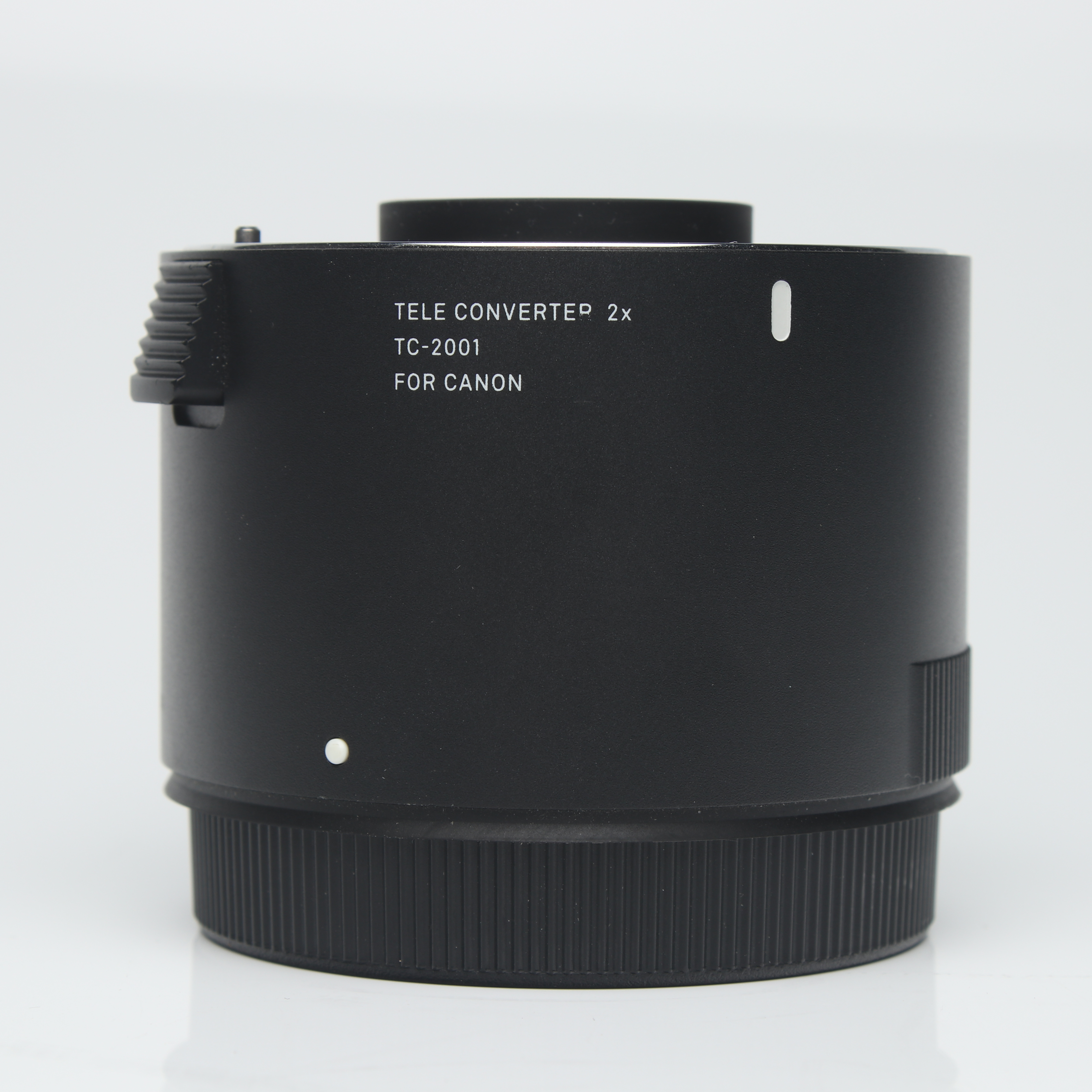 USED Sigma 2.0x TC-2001 Teleconverter - Canon Fit