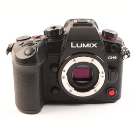 USED Panasonic Lumix GH6 Digital Camera Body