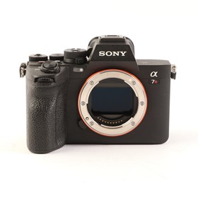 USED Sony A7R V Digital Camera Body
