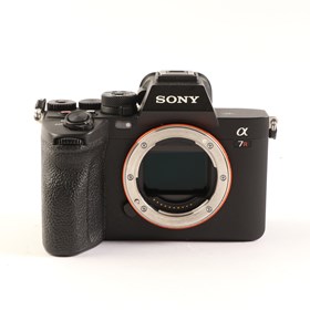 USED Sony A7R V Digital Camera Body