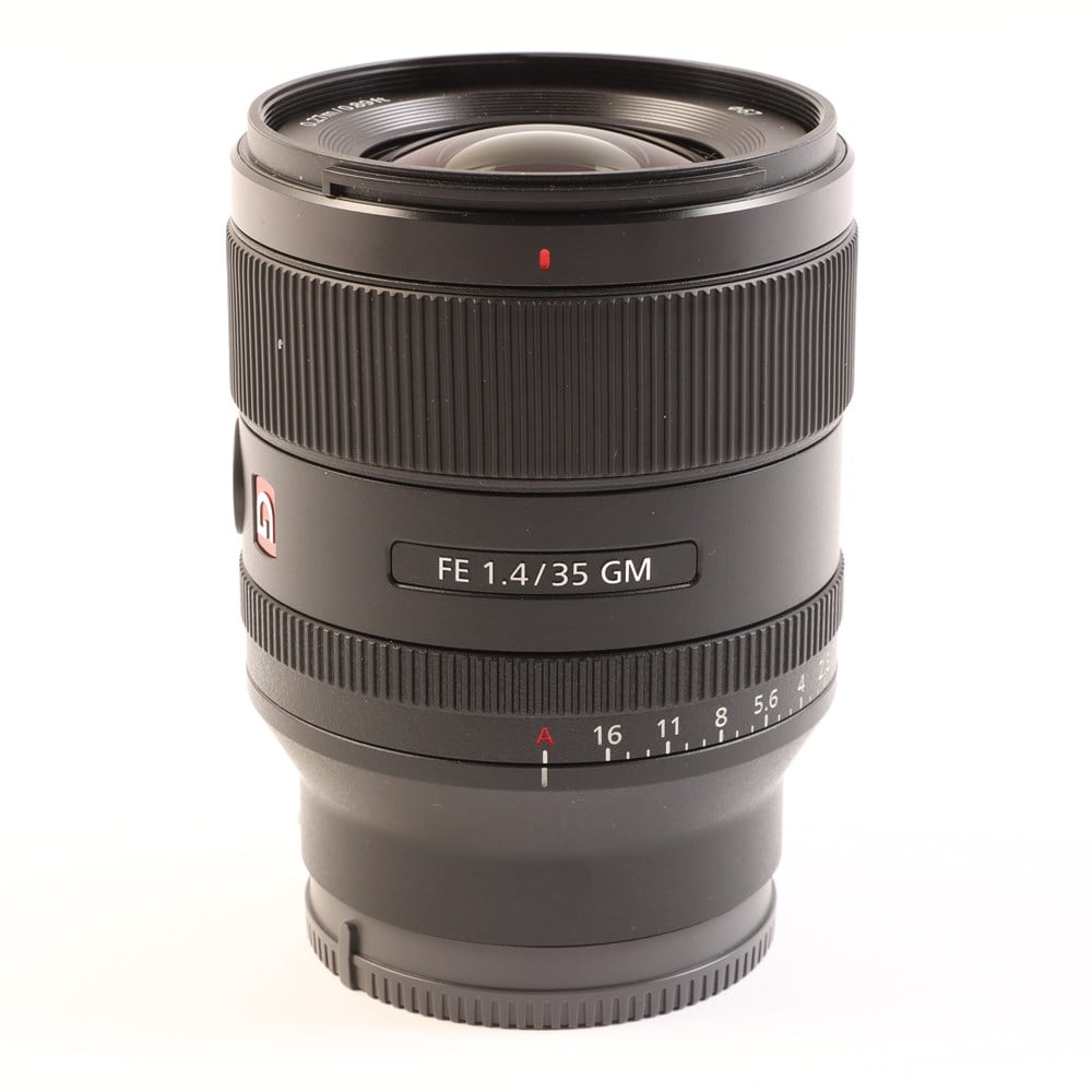 USED Sony FE 35mm f1.4 GM Lens | Wex Photo Video