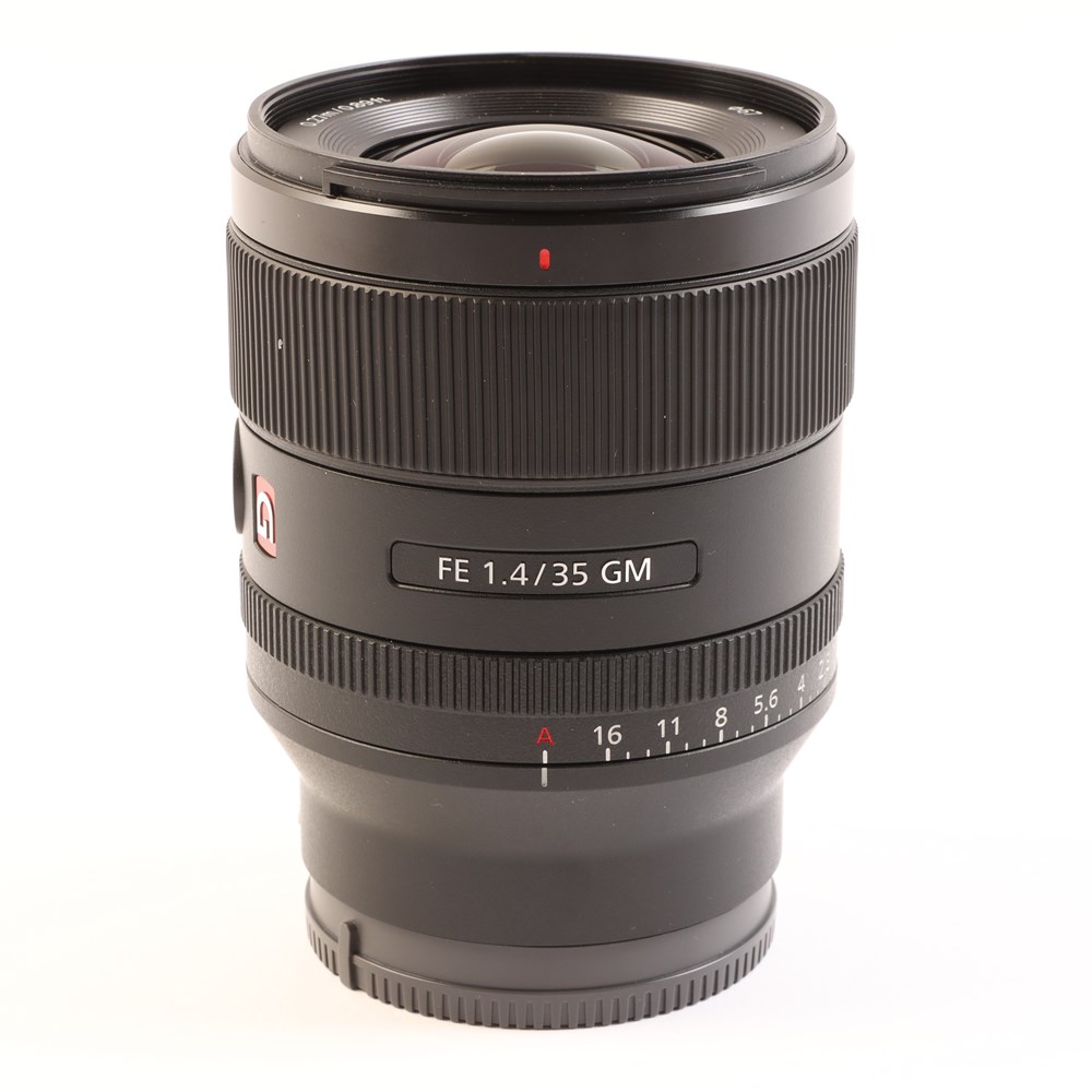 USED Sony FE 35mm f1.4 GM Lens | Wex Photo Video