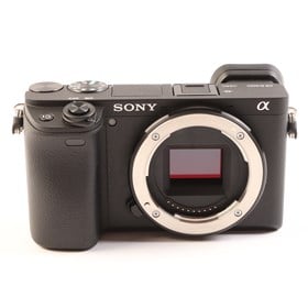 USED Sony A6400 Digital Camera Body