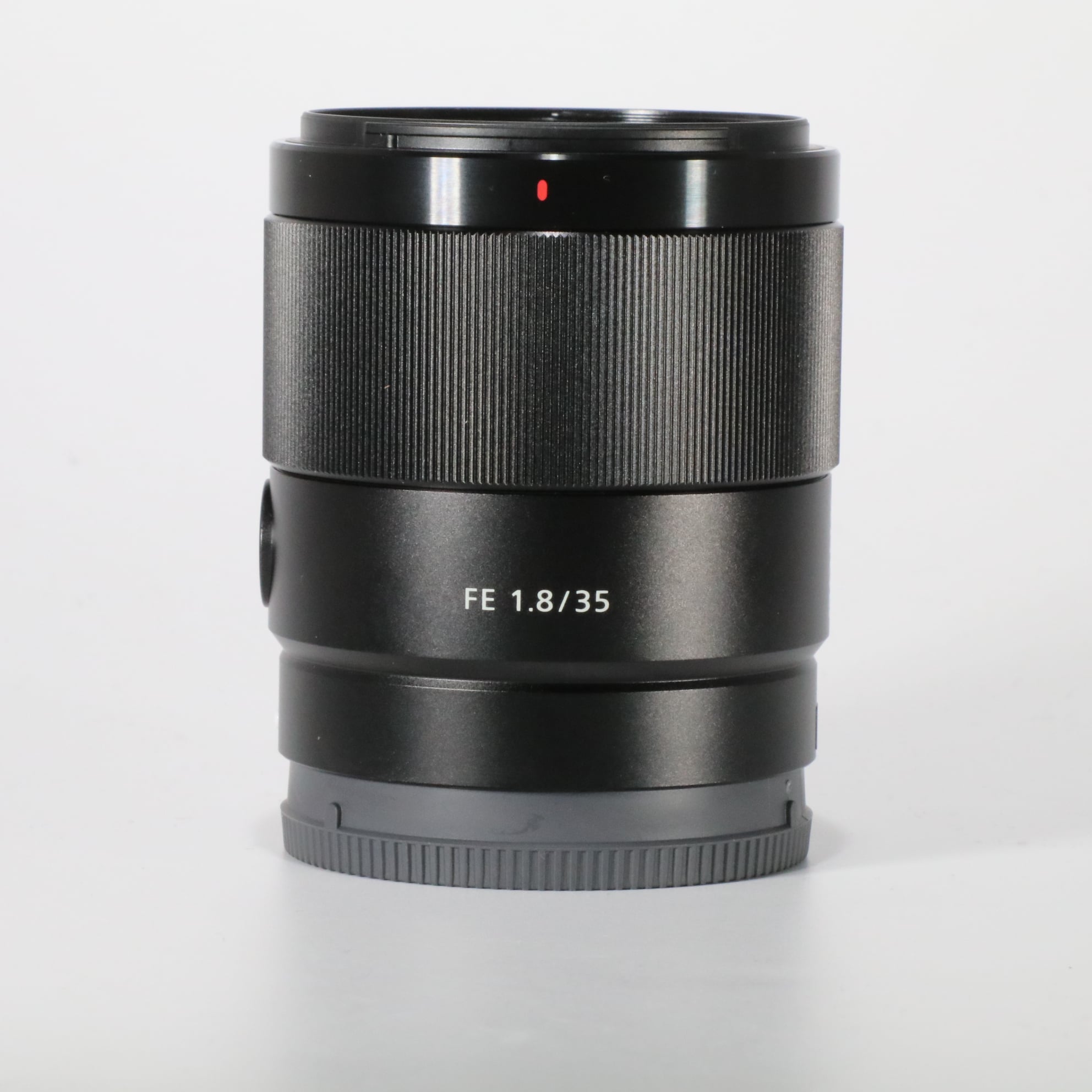 USED Sony FE 35mm f1.8 Lens