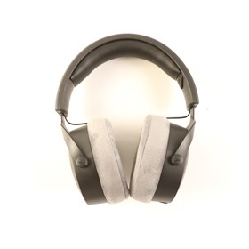 USED Beyerdynamic DT700 Pro X Closed Dynamic Headphones